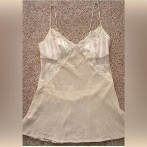 Vintage Y2K Victoria’s Secret Set in Excellent Condition, Worn 30 minutes total